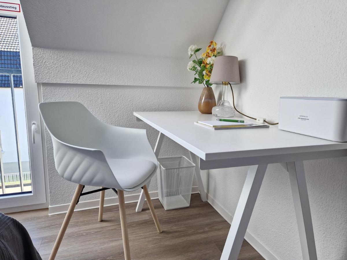 Stadt-Appartement Work & Travel Bielefeld Esterno foto
